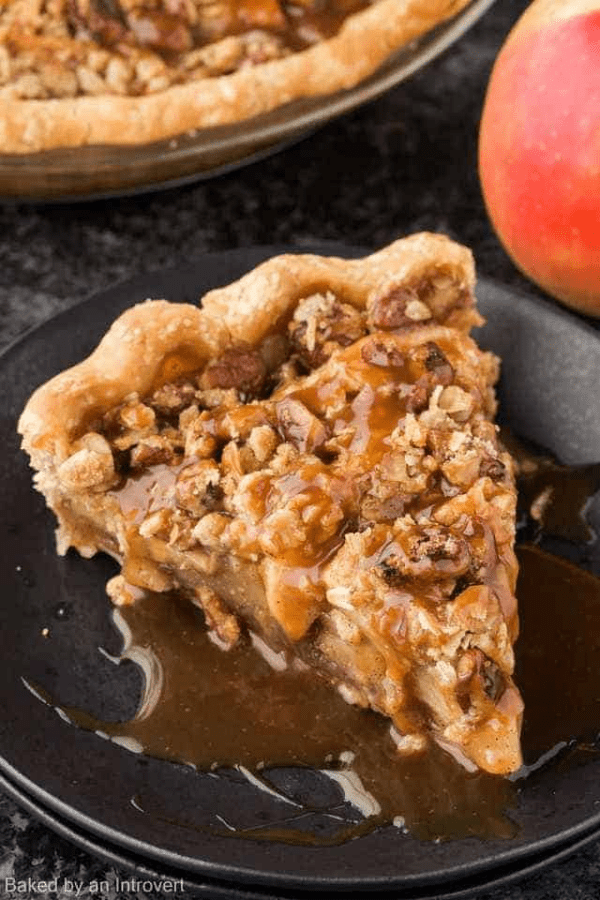 Caramel Apple Pecan Pie